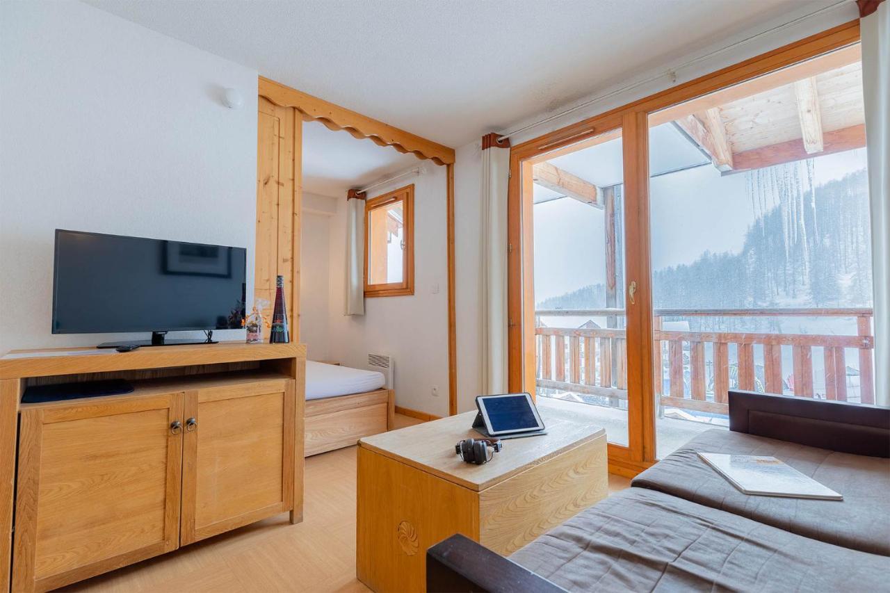 Madame Vacances Résidence Le Parc Des Airelles Les Orres Exterior foto