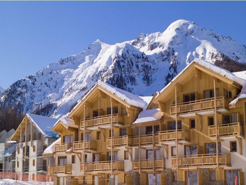 Madame Vacances Résidence Le Parc Des Airelles Les Orres Exterior foto